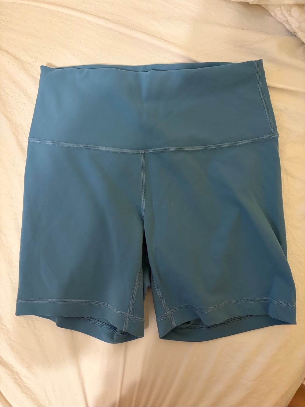 Practically new Lulu blue wunder train shorts